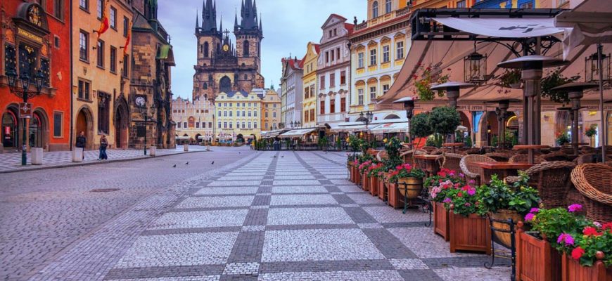 сколько стоит слетать в Прагу